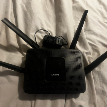 Linksys Mesh WiFi 5 Router, Tri-Band, 3,000 Sq. ft Coverage